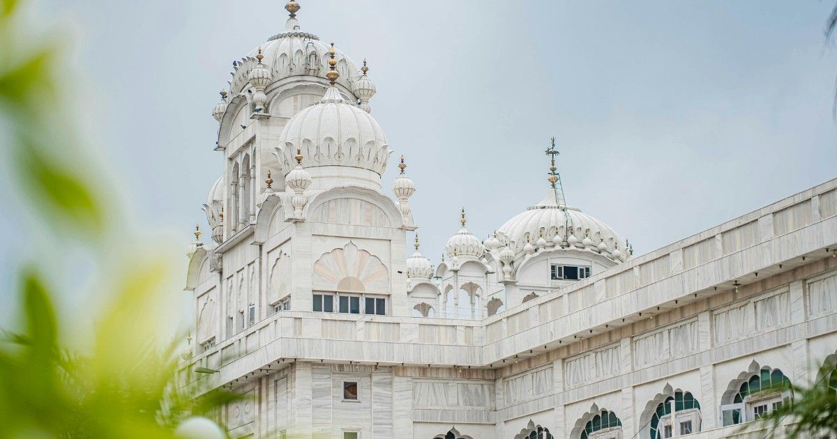 “Handcrafted Makrana marble sculpture reflecting the rich heritage and history of Rajasthan marble”